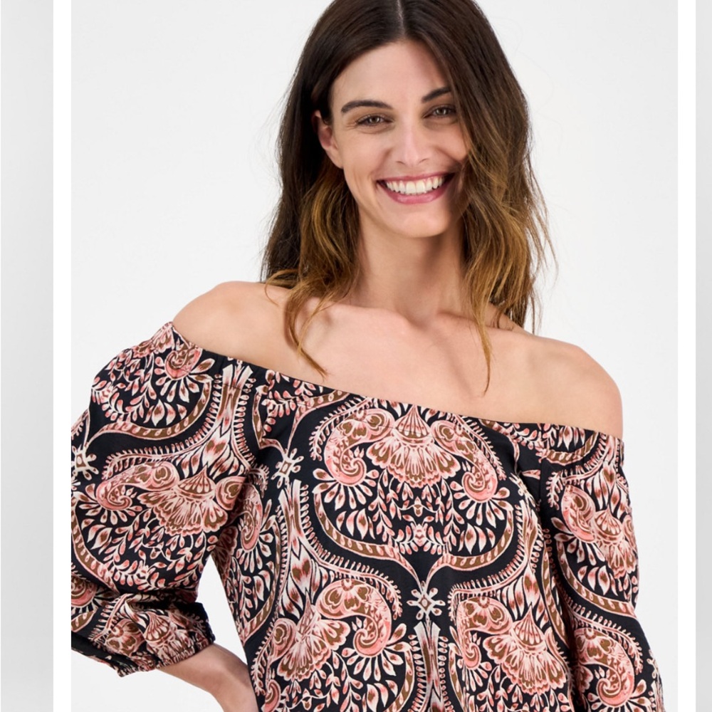 Women’s Ruffled Shift Dress - Picture 3 of 6